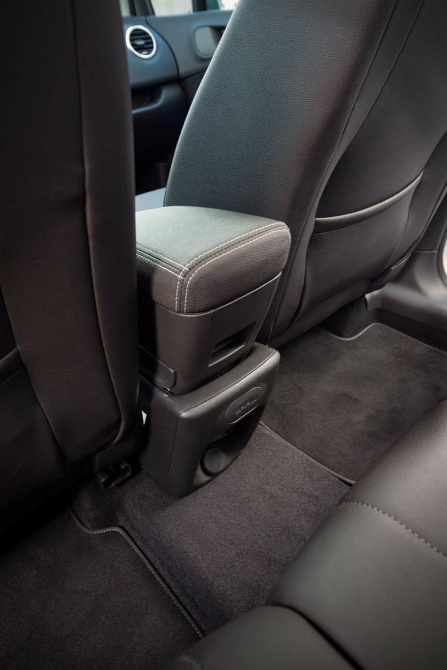  Opel Meriva 2014 года  (фото 52 из 74)